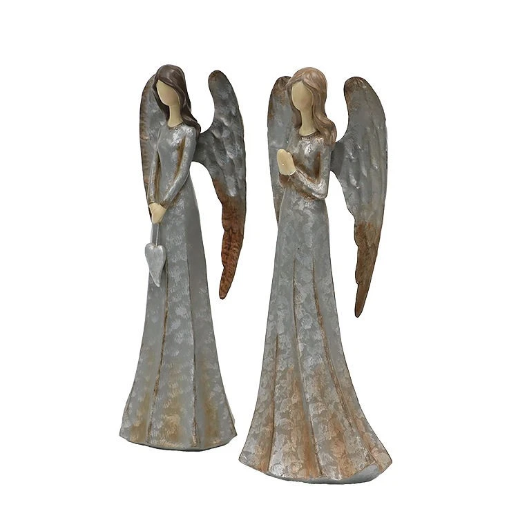 Angel Figurine Set With Hearts factory